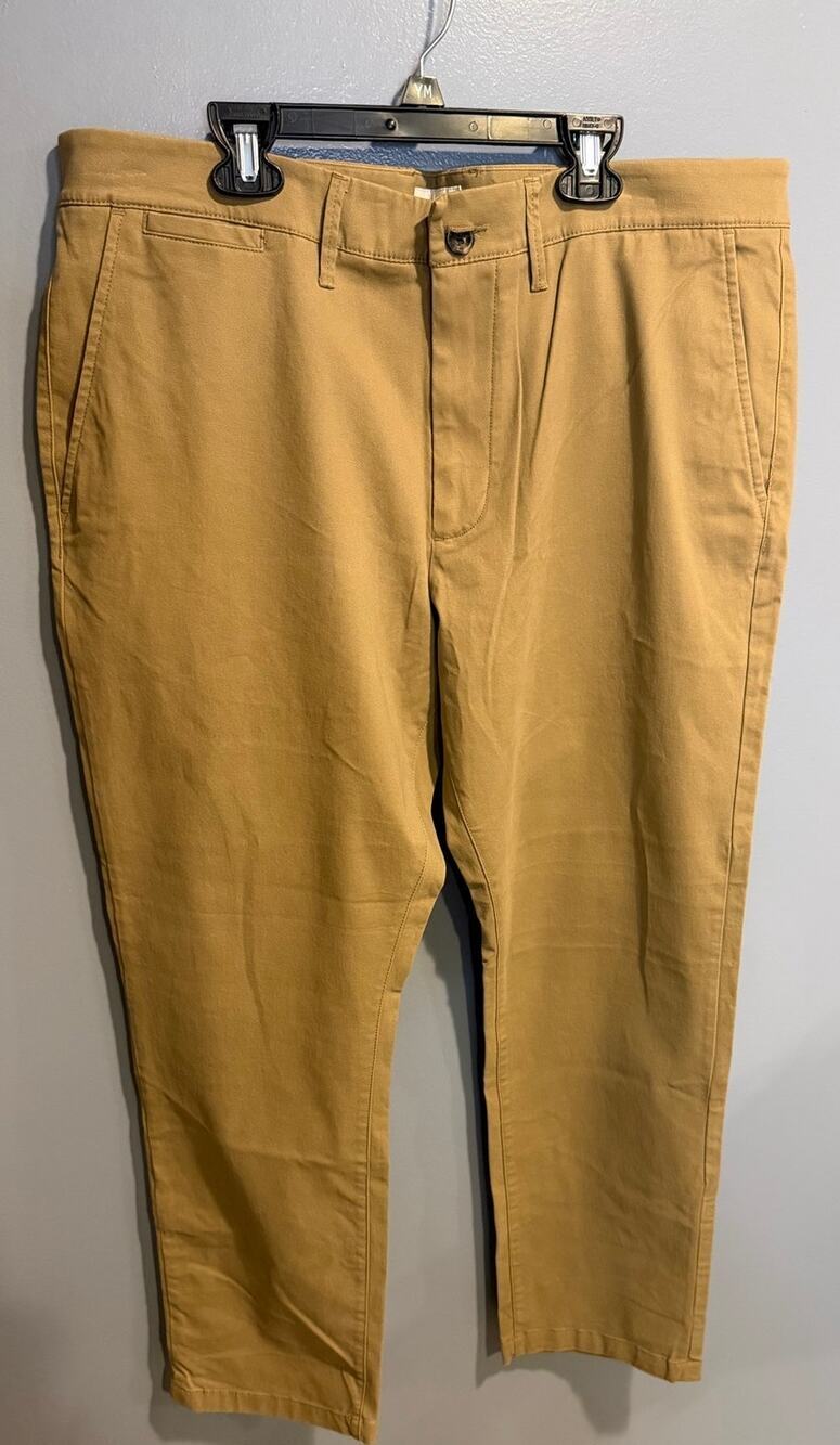 NWT Goodfellow & Co Men's Chinos - Size 38W x 30L